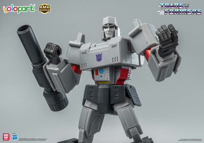 Yolopark-Transformers: Generation 1 - 20cm Megatron Model Kit - AMK Series